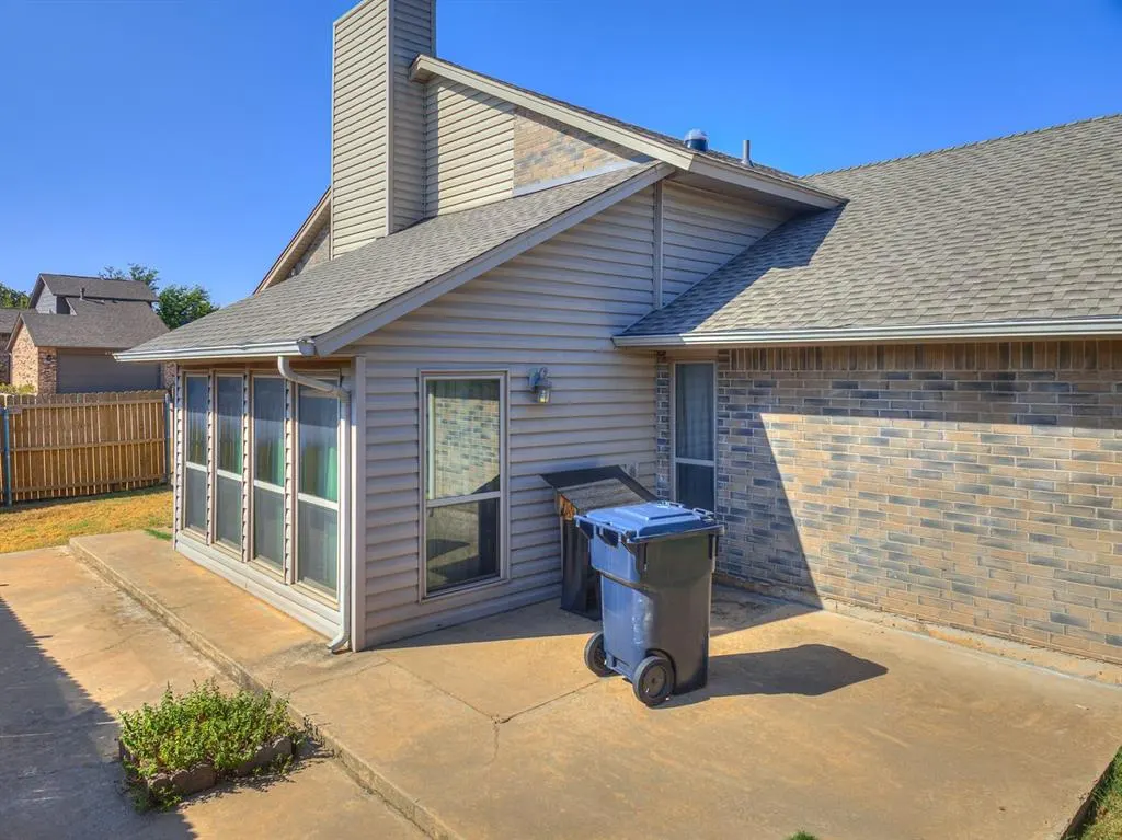 Photo 21 — 2525 Patti Place, Oklahoma City, OK 73120