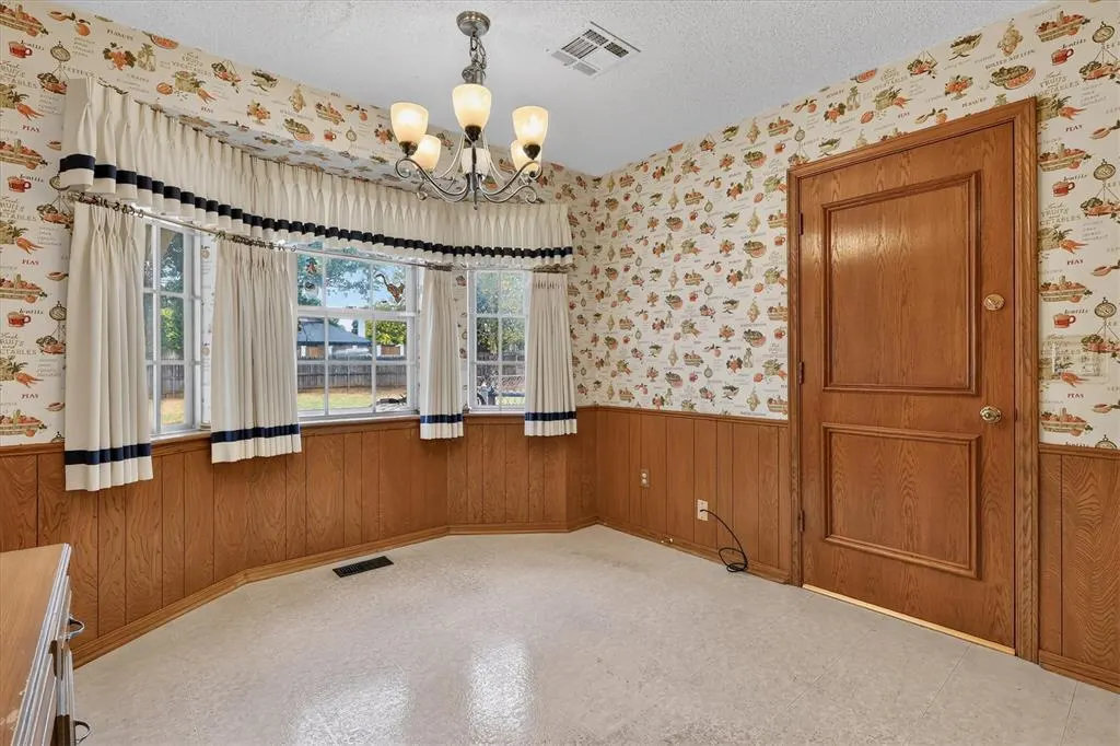 Photo 11 — 3117 Hickory Stick Road, Oklahoma City, OK 73120