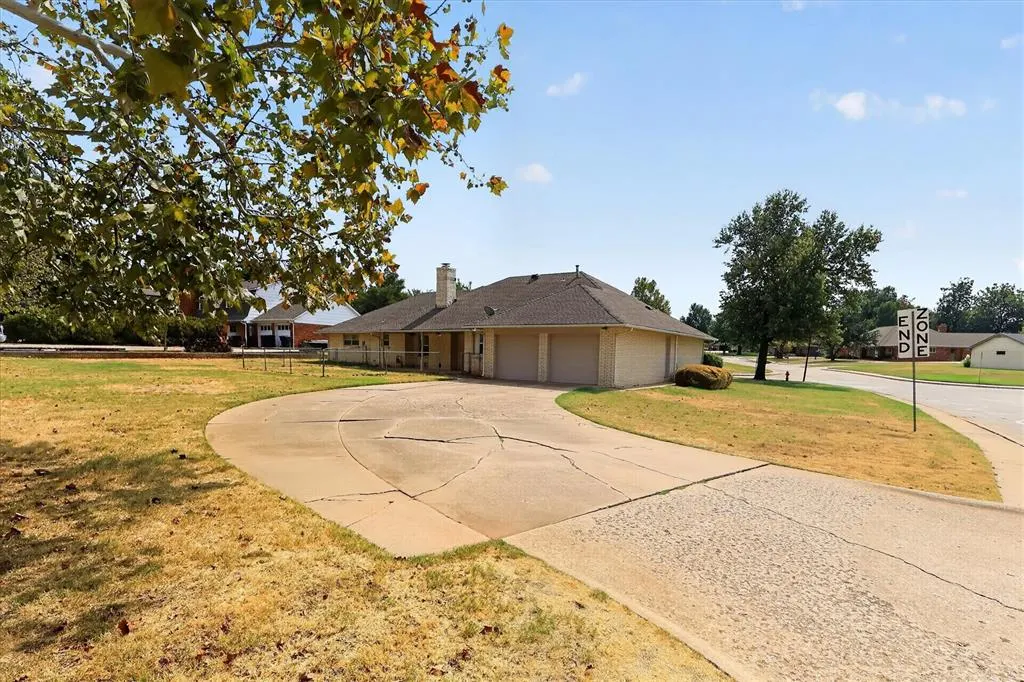 Photo 24 — 3117 Hickory Stick Road, Oklahoma City, OK 73120