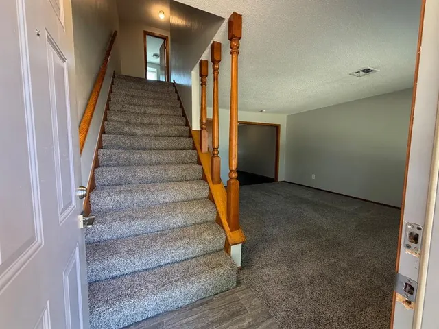 Photo 5 — 2616 Elwood Drive 2616, Edmond, OK 73013