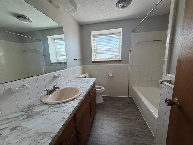 Photo 8 — 2616 Elwood Drive 2616, Edmond, OK 73013