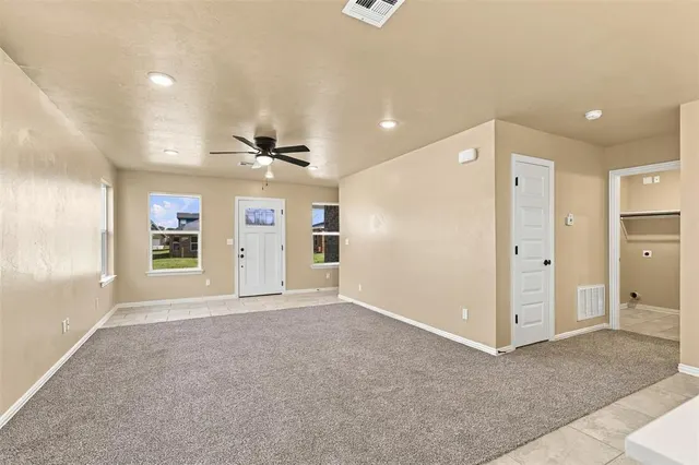 Photo 8 — 809 Venice Court, Kingfisher, OK 73750