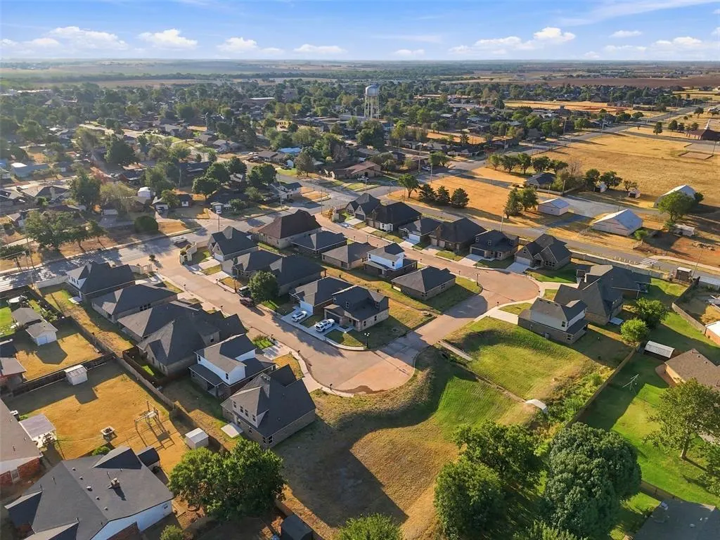Photo 39 — 809 Venice Court, Kingfisher, OK 73750
