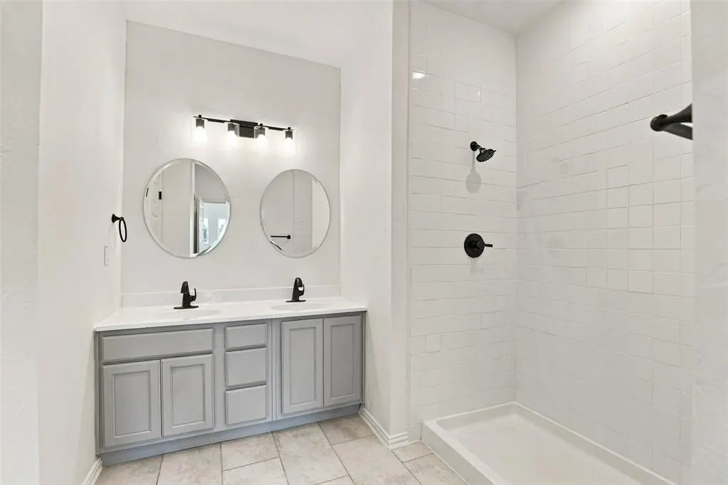Photo 16 — 811 Venice Court, Kingfisher, OK 73750