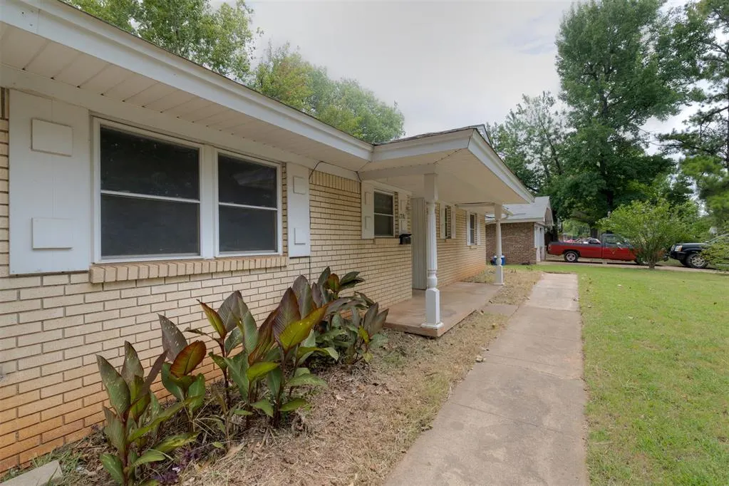 Photo 5 — 1701 Beverly Hills Street, Norman, OK 73072
