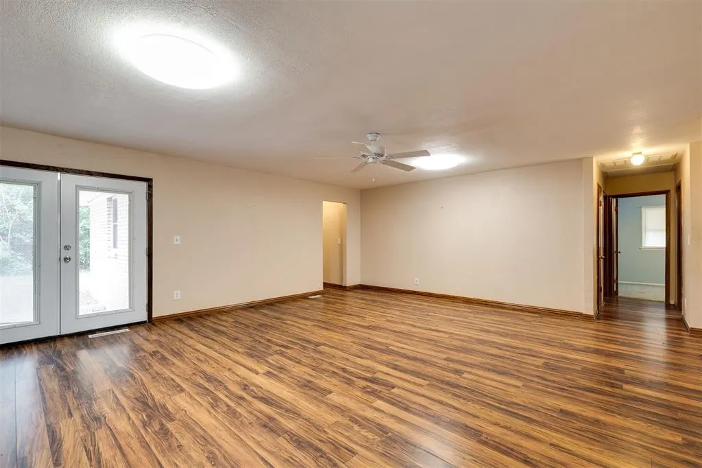 Photo 14 — 1701 Beverly Hills Street, Norman, OK 73072