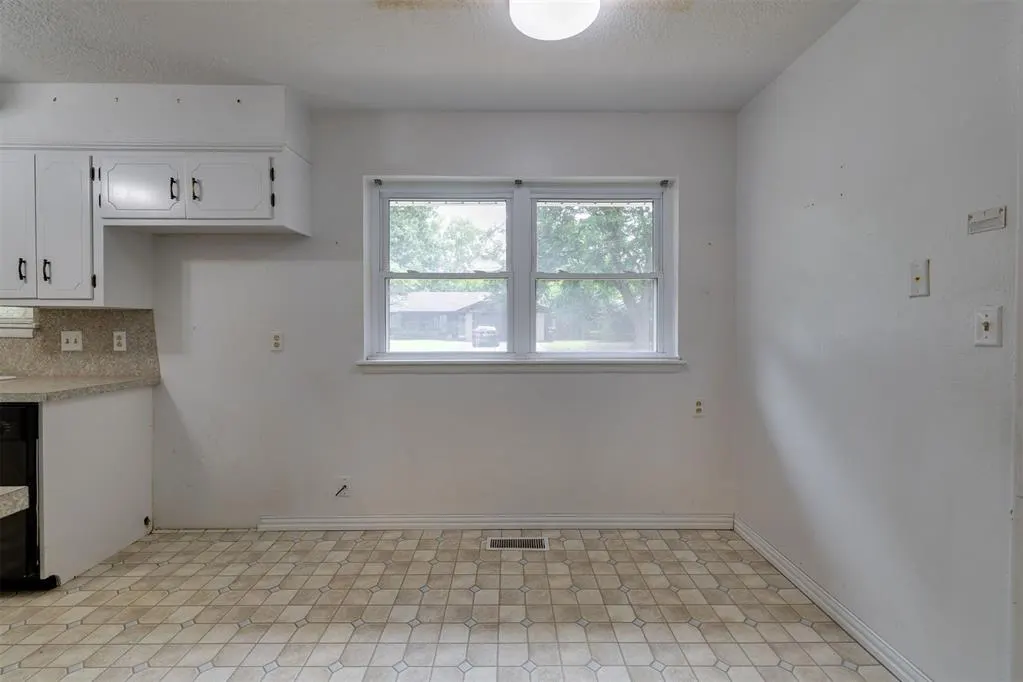 Photo 15 — 1701 Beverly Hills Street, Norman, OK 73072