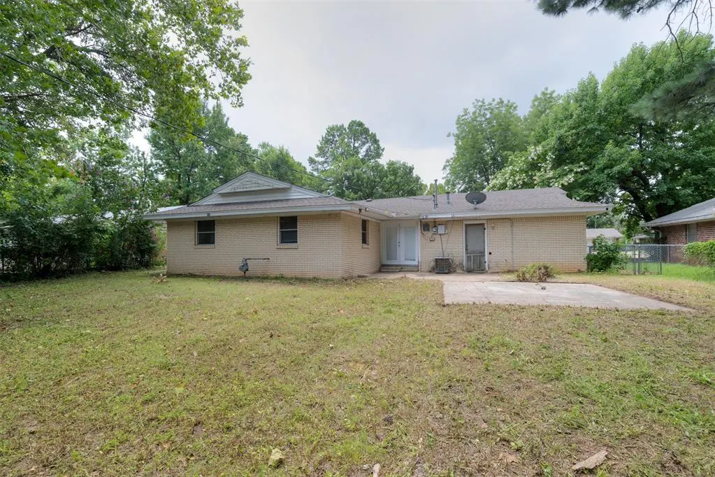 Photo 39 — 1701 Beverly Hills Street, Norman, OK 73072