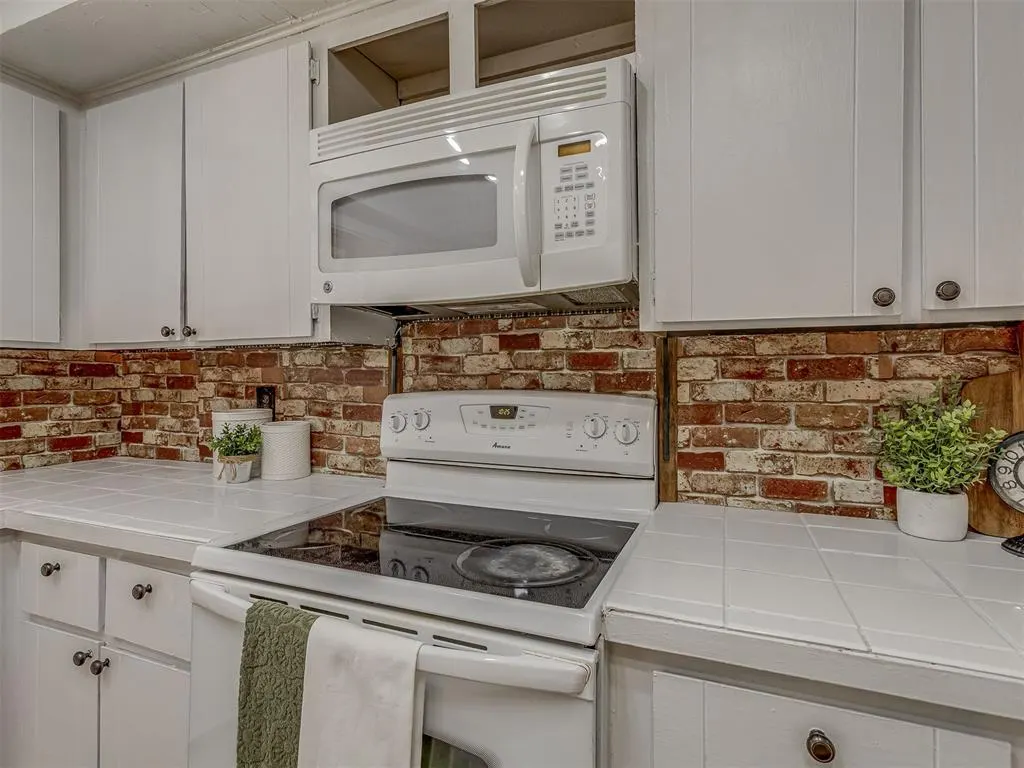 Photo 15 — 1101 Lapwing Road, Edmond, OK 73003