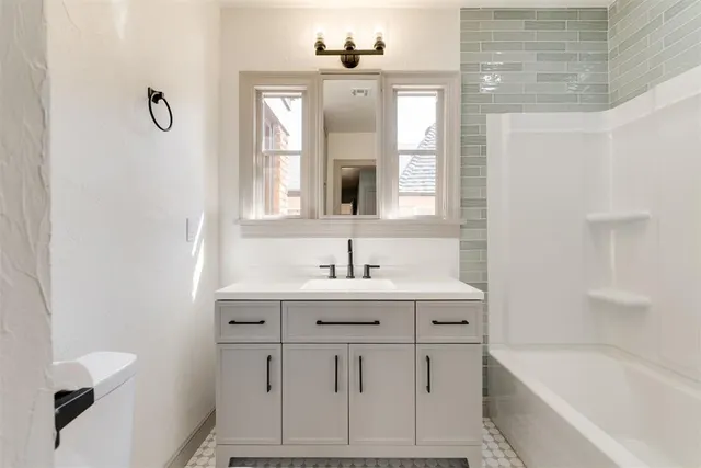 Photo 5 — 2133 NW 26th Street, Oklahoma City, OK 73107