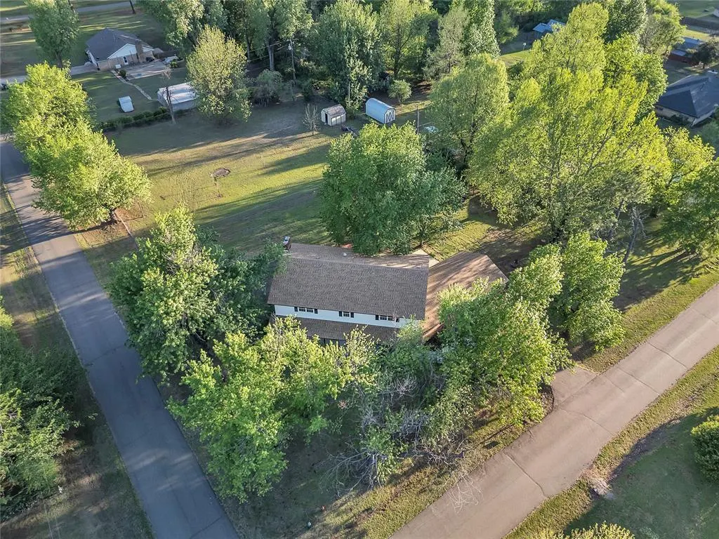 Photo 24 — 636 E Lea Terrace, Mustang, OK 73064