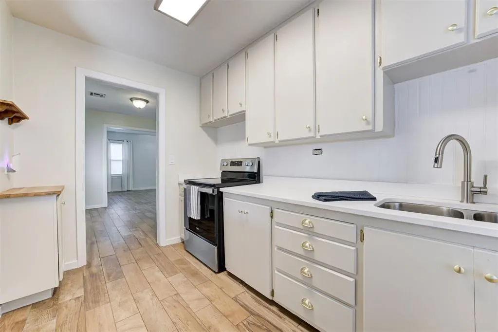 Photo 17 — 407 E 7th Street, Edmond, OK 73034