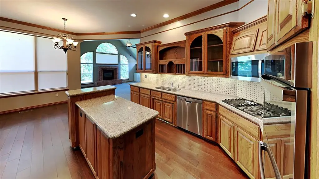 Photo 8 — 741 Fox Bend Trail, Edmond, OK 73034