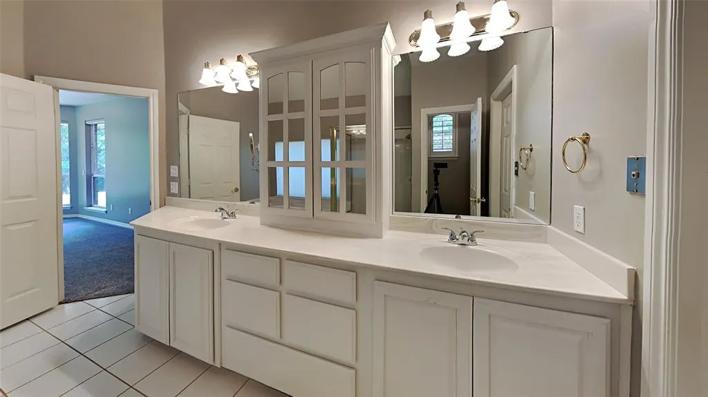 Photo 13 — 741 Fox Bend Trail, Edmond, OK 73034