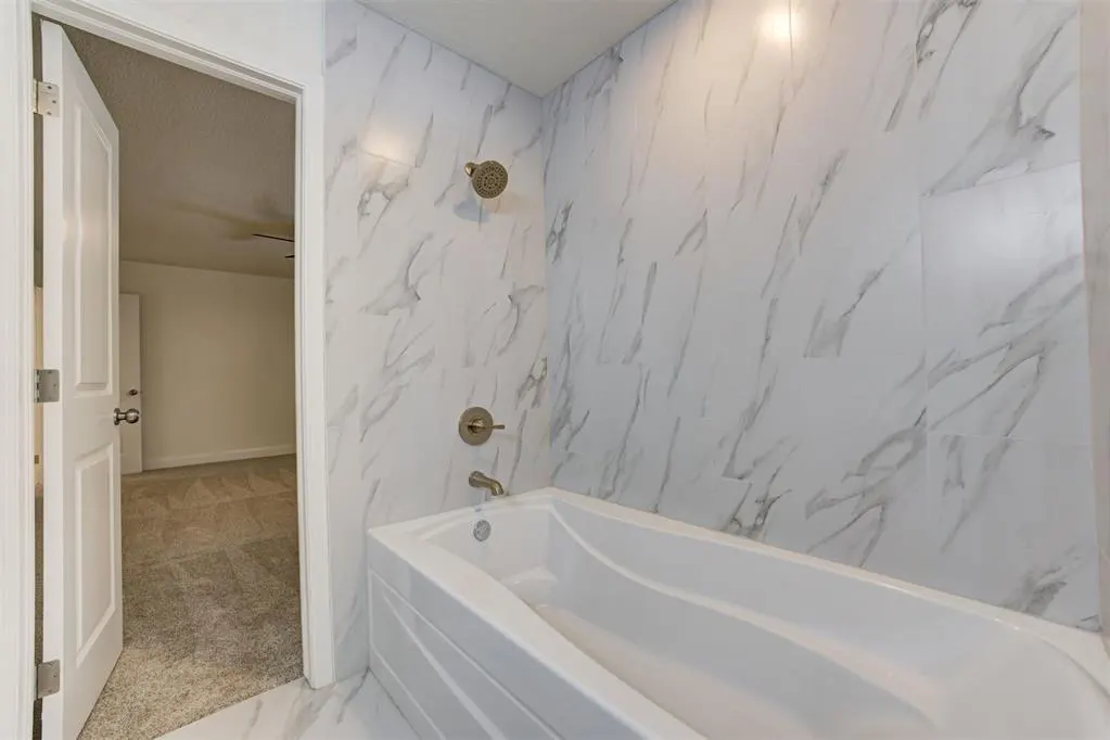 Photo 10 — 3809 Cedarbrook Drive, Norman, OK 73072