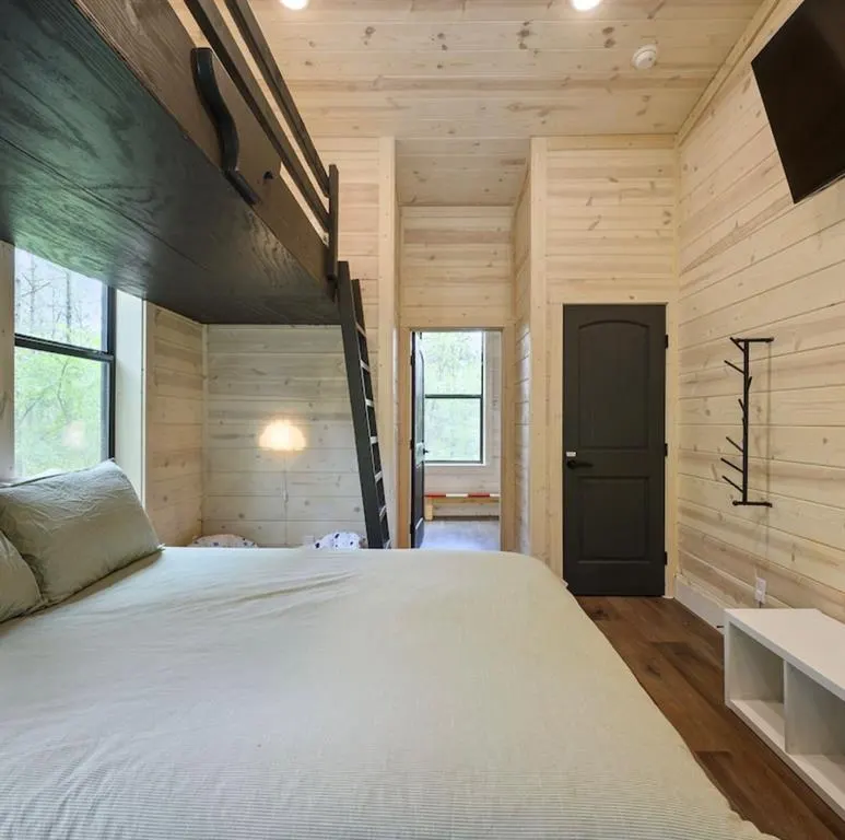 Photo 32 — 85 Pine Needle Lane, Broken Bow, OK 74728