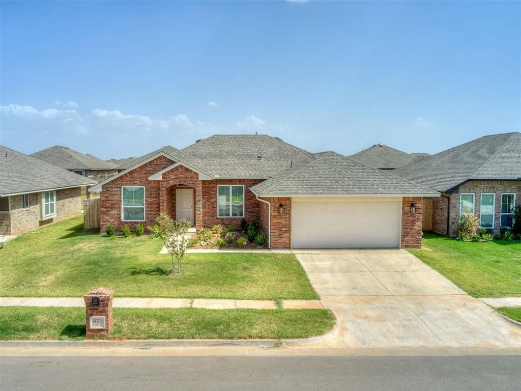Front exterior — 18204 Austin Court, Edmond, OK 73012