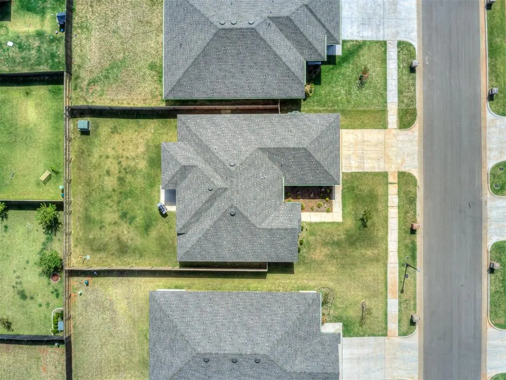 Photo 39 — 18204 Austin Court, Edmond, OK 73012