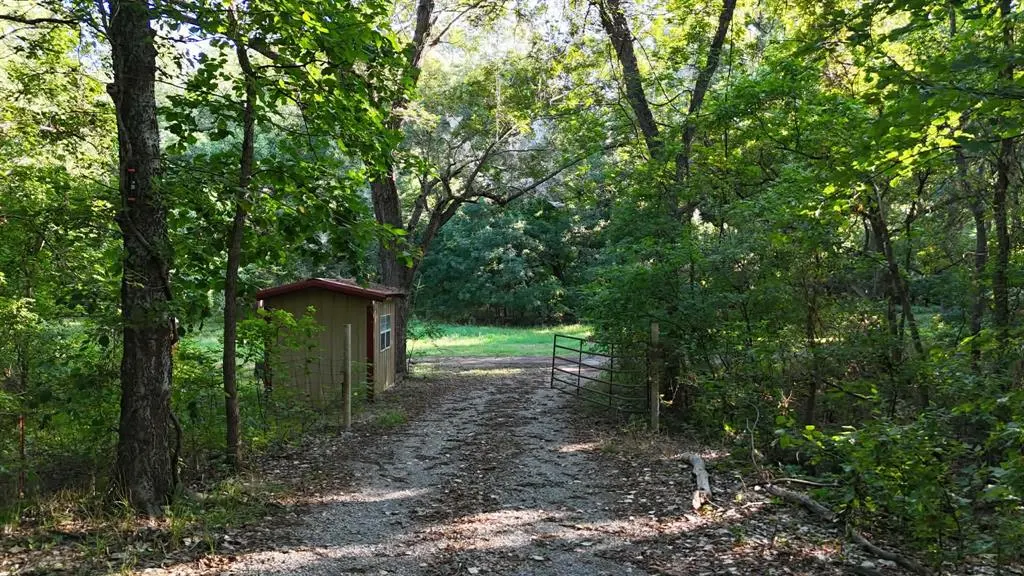 Photo 23 — 3765 Sooner Rock, Davis, OK 73030