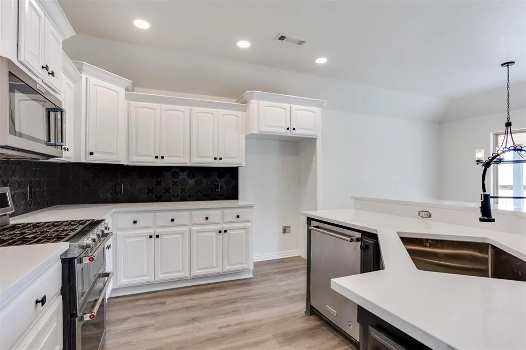 Photo 12 — 2505 Sutton Court, Shawnee, OK 74804