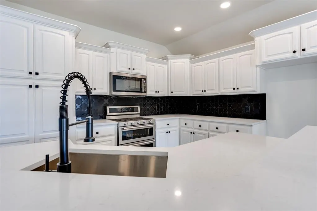 Photo 14 — 2505 Sutton Court, Shawnee, OK 74804