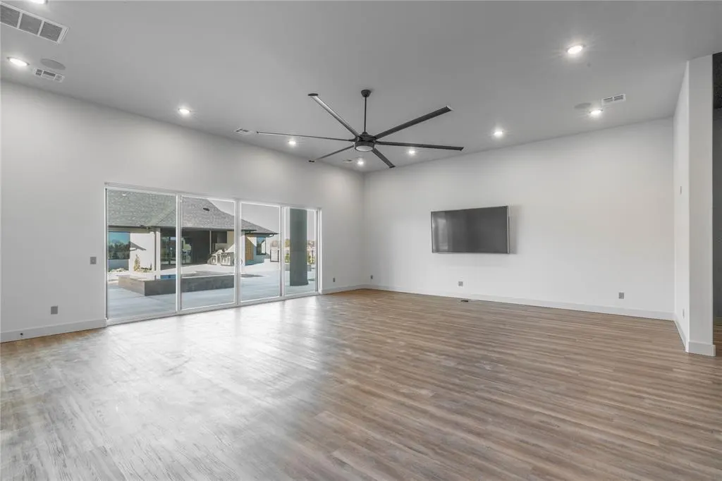 Photo 38 — 7422 Dutton Drive, Norman, OK 73072