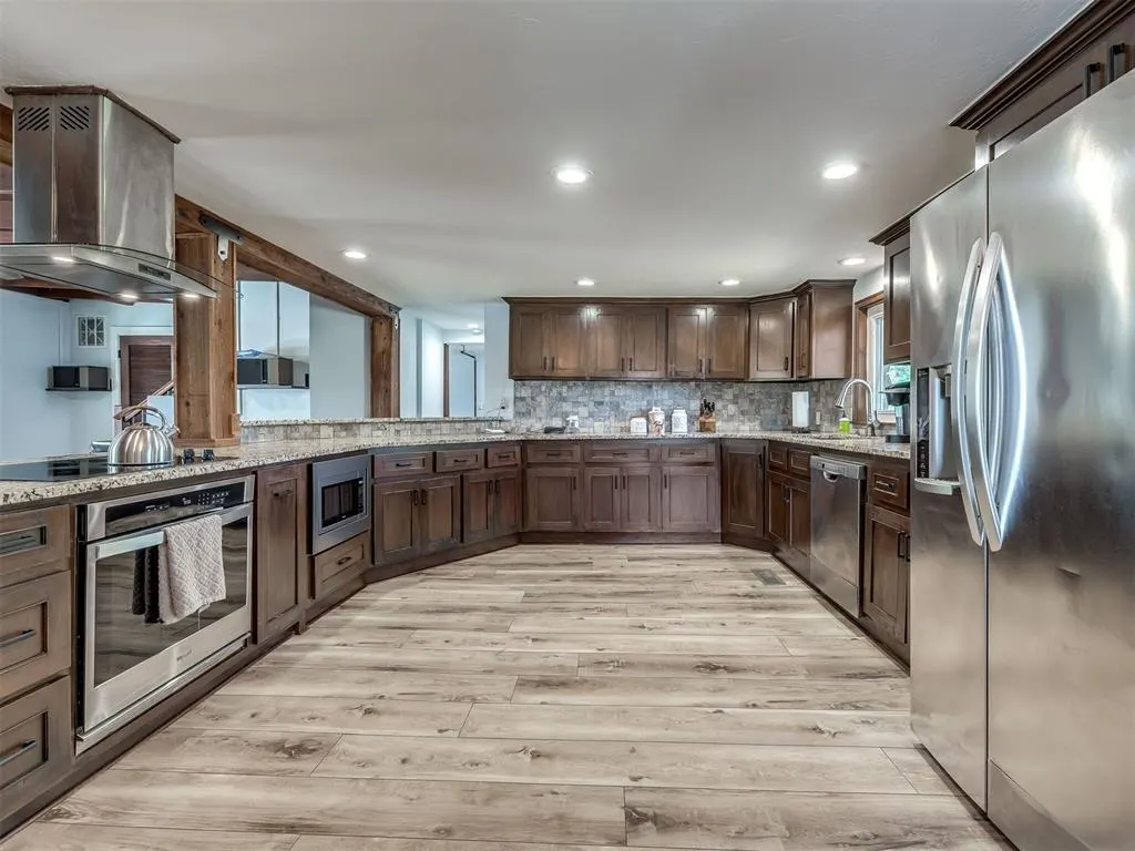 Photo 15 — 2625 SE 72nd Avenue, Norman, OK 73026