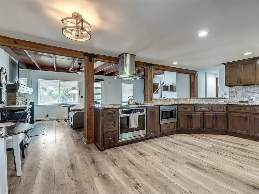 Photo 16 — 2625 SE 72nd Avenue, Norman, OK 73026