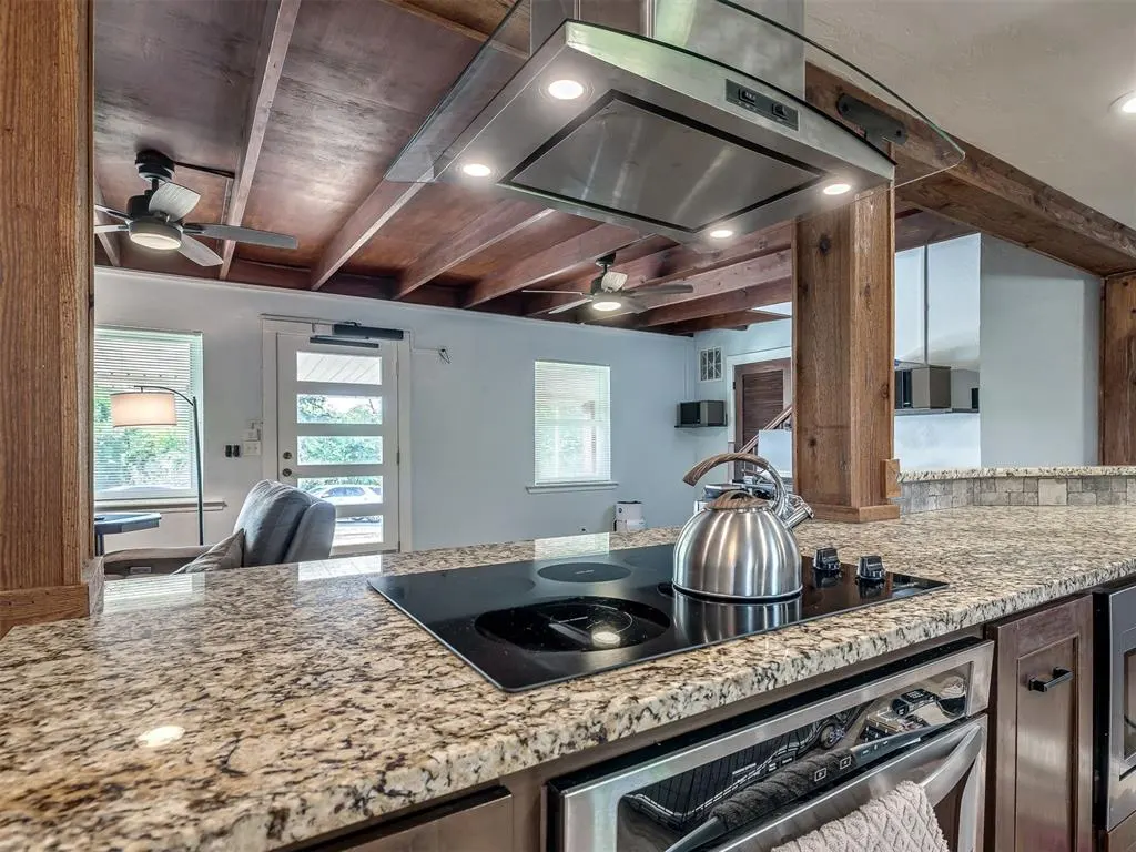 Photo 17 — 2625 SE 72nd Avenue, Norman, OK 73026