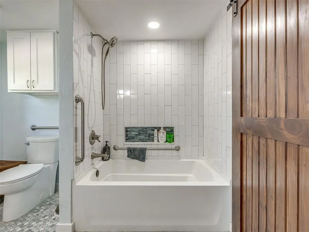 Photo 26 — 2625 SE 72nd Avenue, Norman, OK 73026