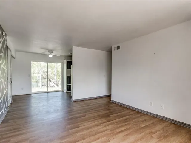 Photo 5 — 4141 NW 28th Street, Oklahoma City, OK 73107