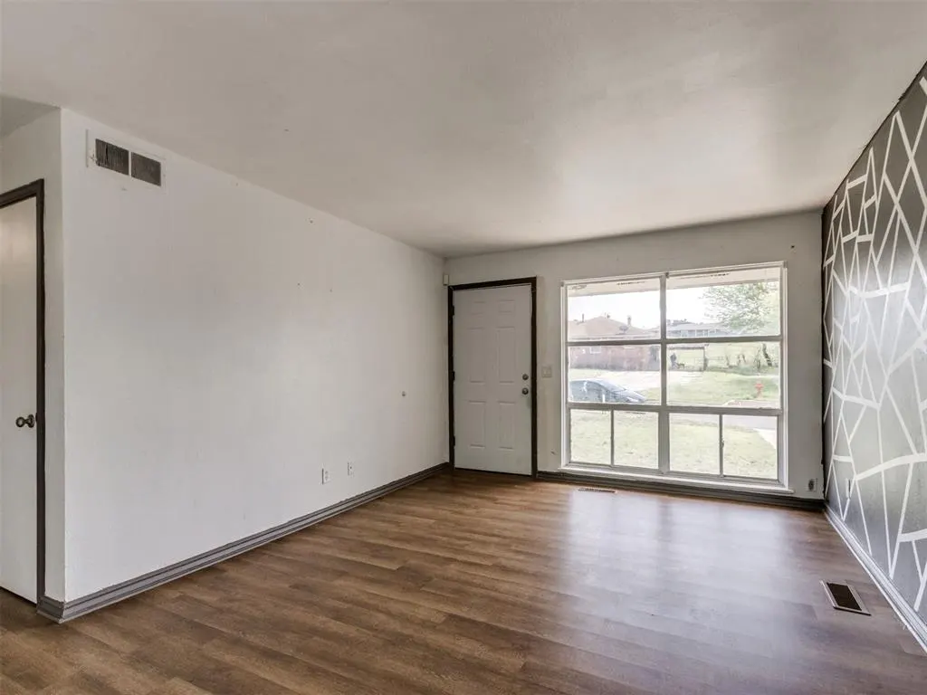 Photo 6 — 4141 NW 28th Street, Oklahoma City, OK 73107