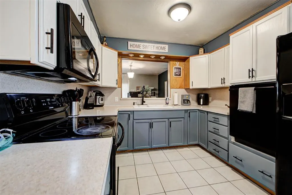 Photo 15 — 1073 Harrison Street, Harrah, OK 73045