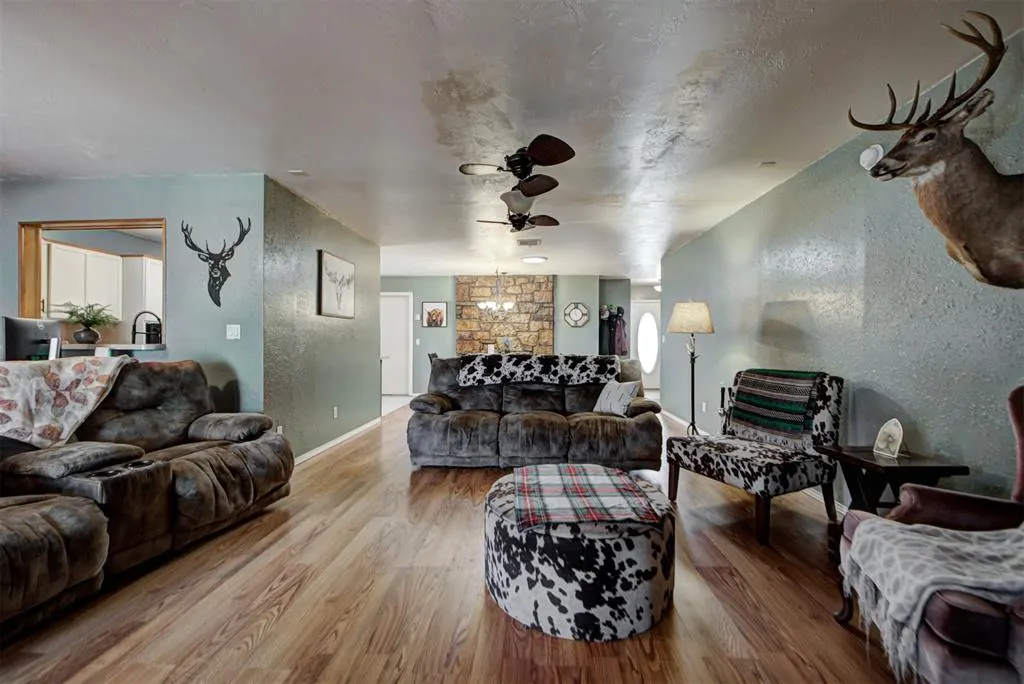 Photo 20 — 1073 Harrison Street, Harrah, OK 73045