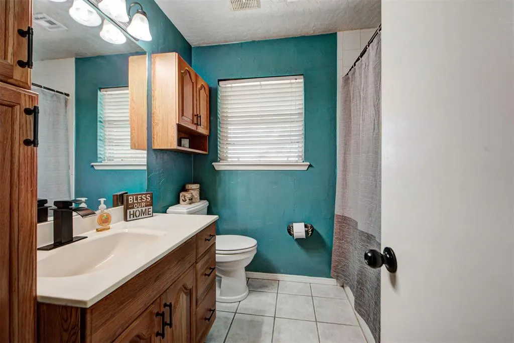 Photo 35 — 1073 Harrison Street, Harrah, OK 73045
