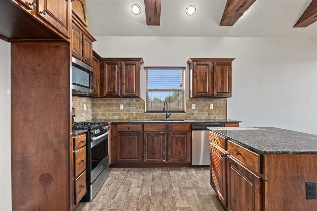 Photo 10 — 20575 Creekside Drive, Harrah, OK 73045