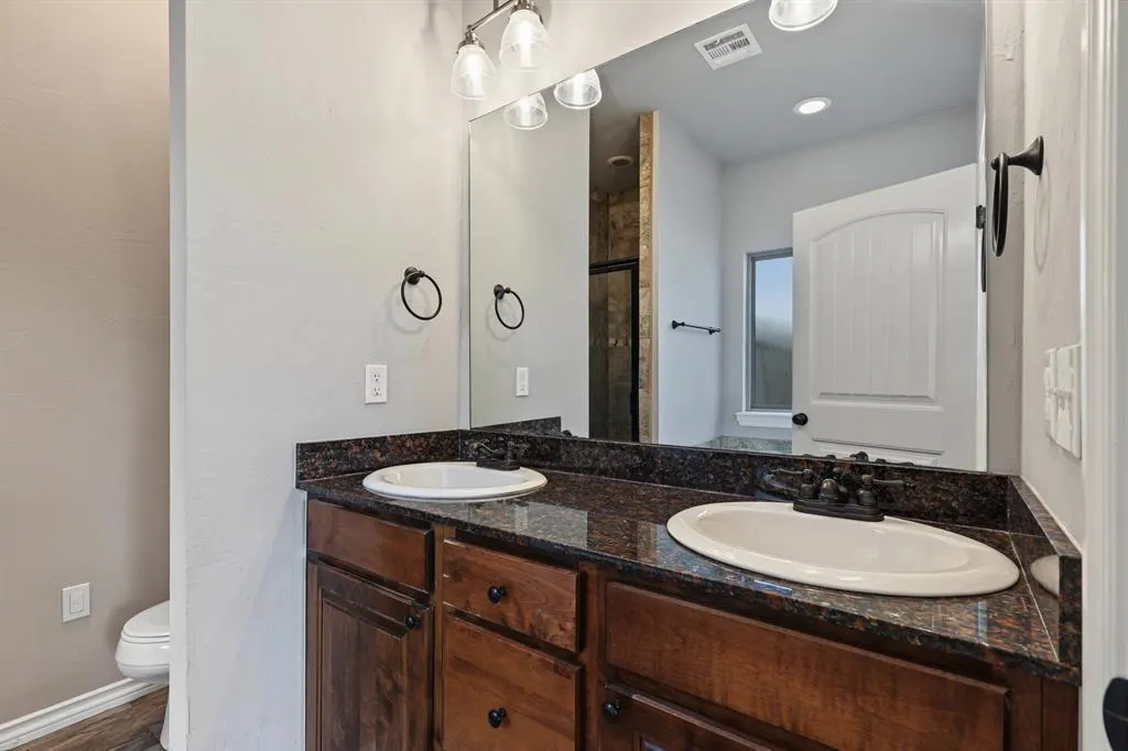 Photo 18 — 20575 Creekside Drive, Harrah, OK 73045