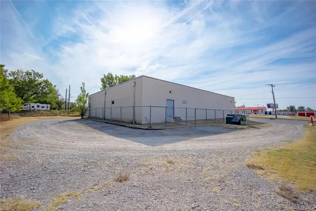 Photo 7 — 8701 SE 29th Street, Oklahoma City, OK 73110