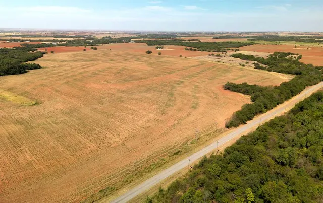 Photo 4 — N Cimarron Road, Piedmont, OK 73078