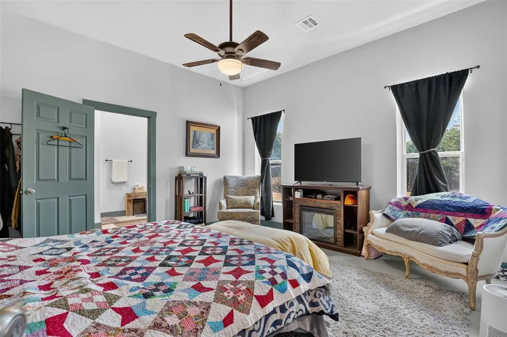 Photo 21 — 980438 S Shadowood Drive, Wellston, OK 74881