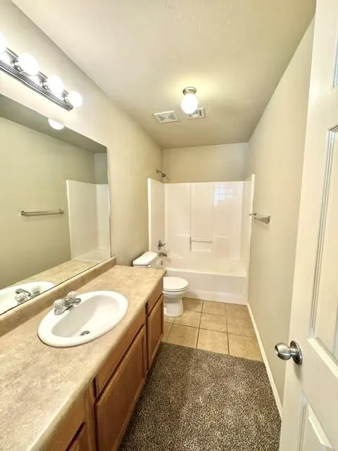 Photo 18 — 11441 NW 9th Terrace, Yukon, OK 73099