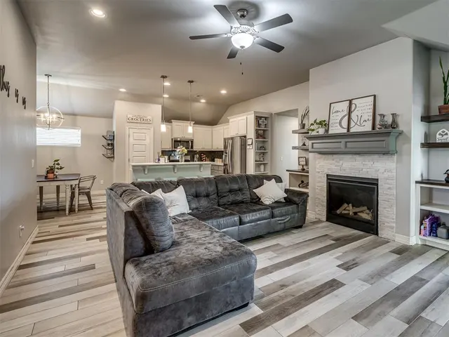 Photo 7 — 10205 Salt Fork Drive, Yukon, OK 73099