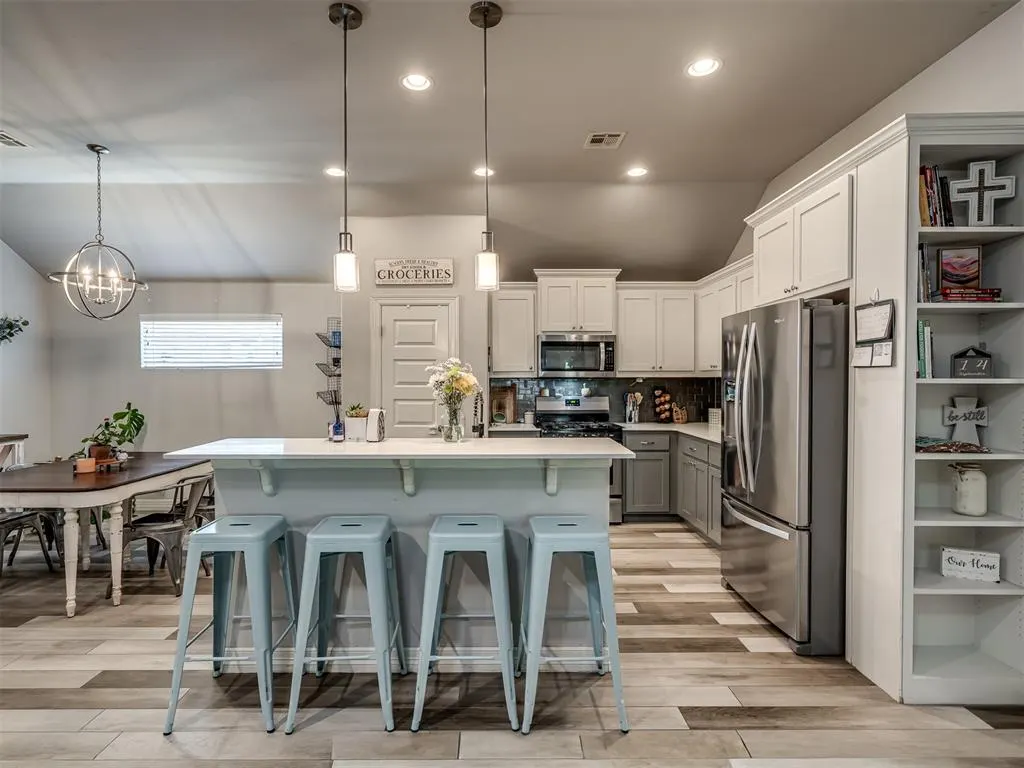 Photo 8 — 10205 Salt Fork Drive, Yukon, OK 73099