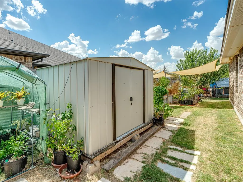 Photo 34 — 10205 Salt Fork Drive, Yukon, OK 73099