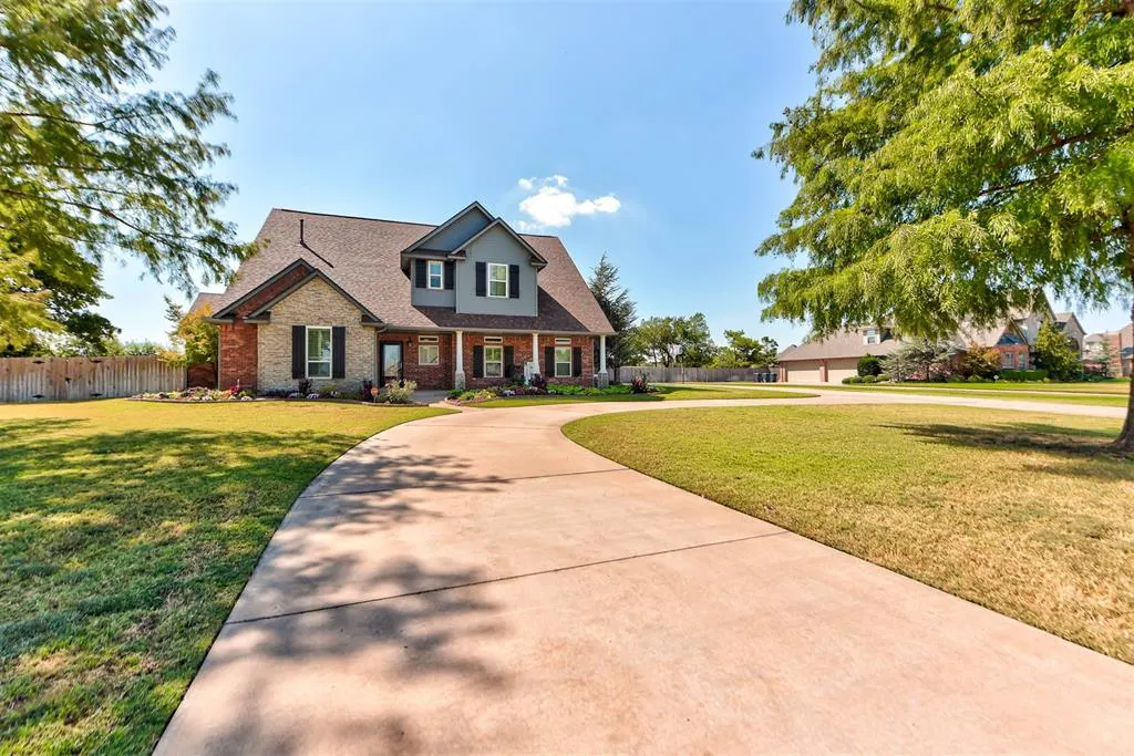 Photo 2 — 10308 SE 45th Street, Oklahoma City, OK 73150