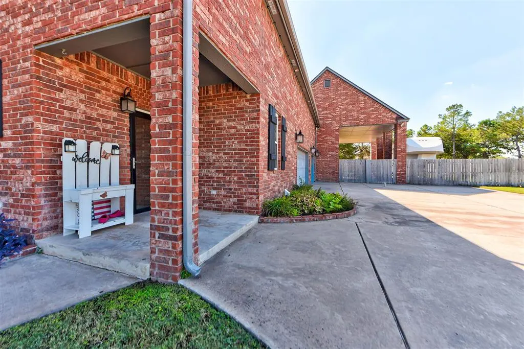 Photo 3 — 10308 SE 45th Street, Oklahoma City, OK 73150