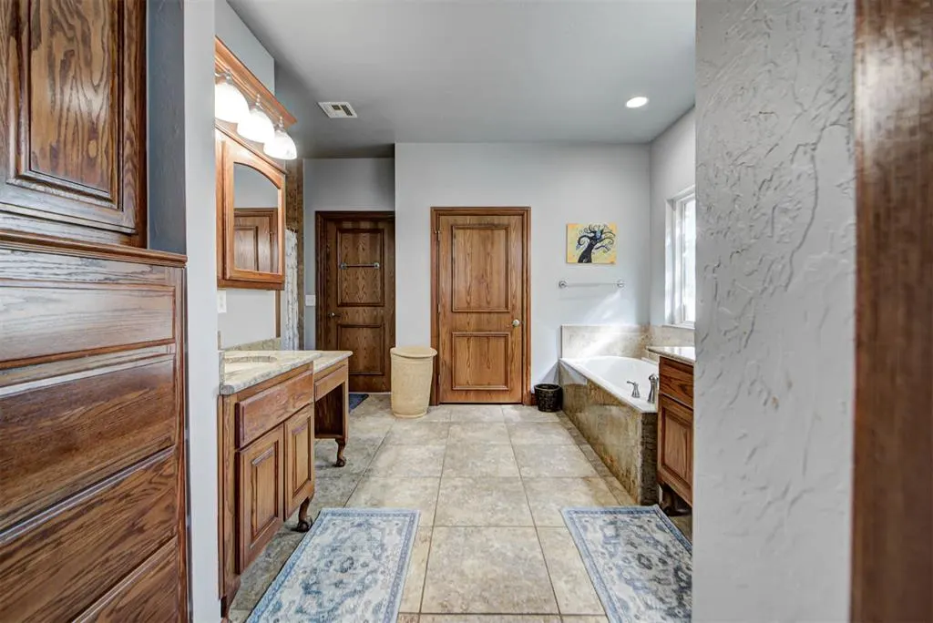 Photo 19 — 10308 SE 45th Street, Oklahoma City, OK 73150