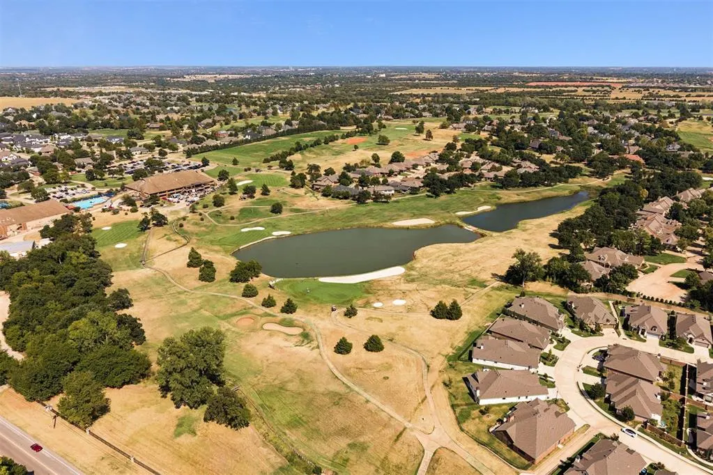 Photo 5 — 5641 Cotton Tail Lane, Edmond, OK 73025