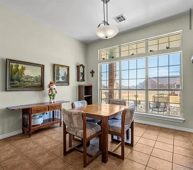 Photo 6 — 296 Prairie View Drive, Elgin, OK 73538