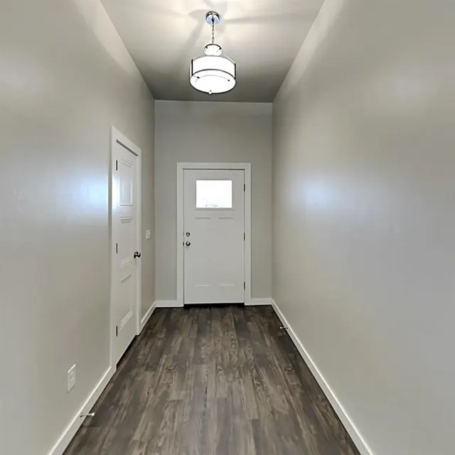 Photo 5 — 7001 Elk Canyon Road, Oklahoma City, OK 73162